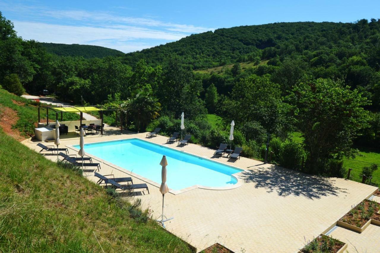 Le Manoir Bed & Breakfast Souillac Exterior photo